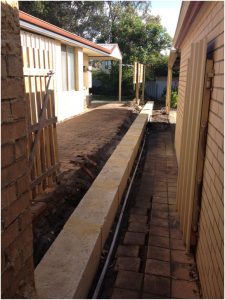 limestone block retaining
