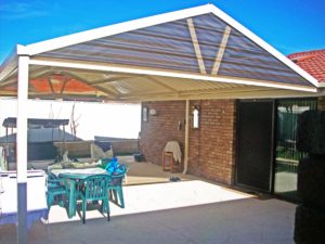 gable patio with polycarbonate end