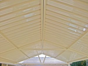 cream gable patio with collar tie